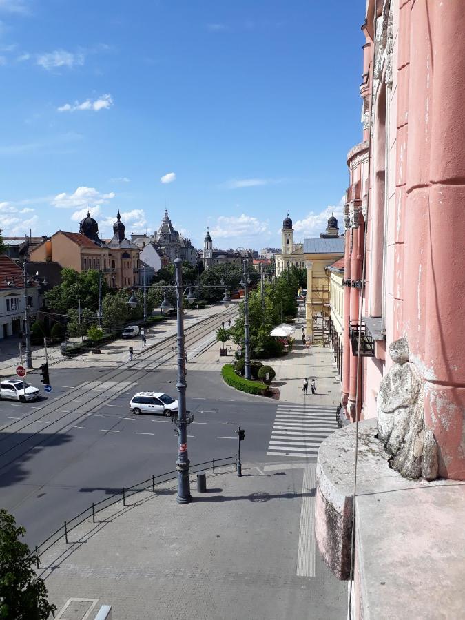 Piac Utcai Apartman Debrecen Exteriör bild