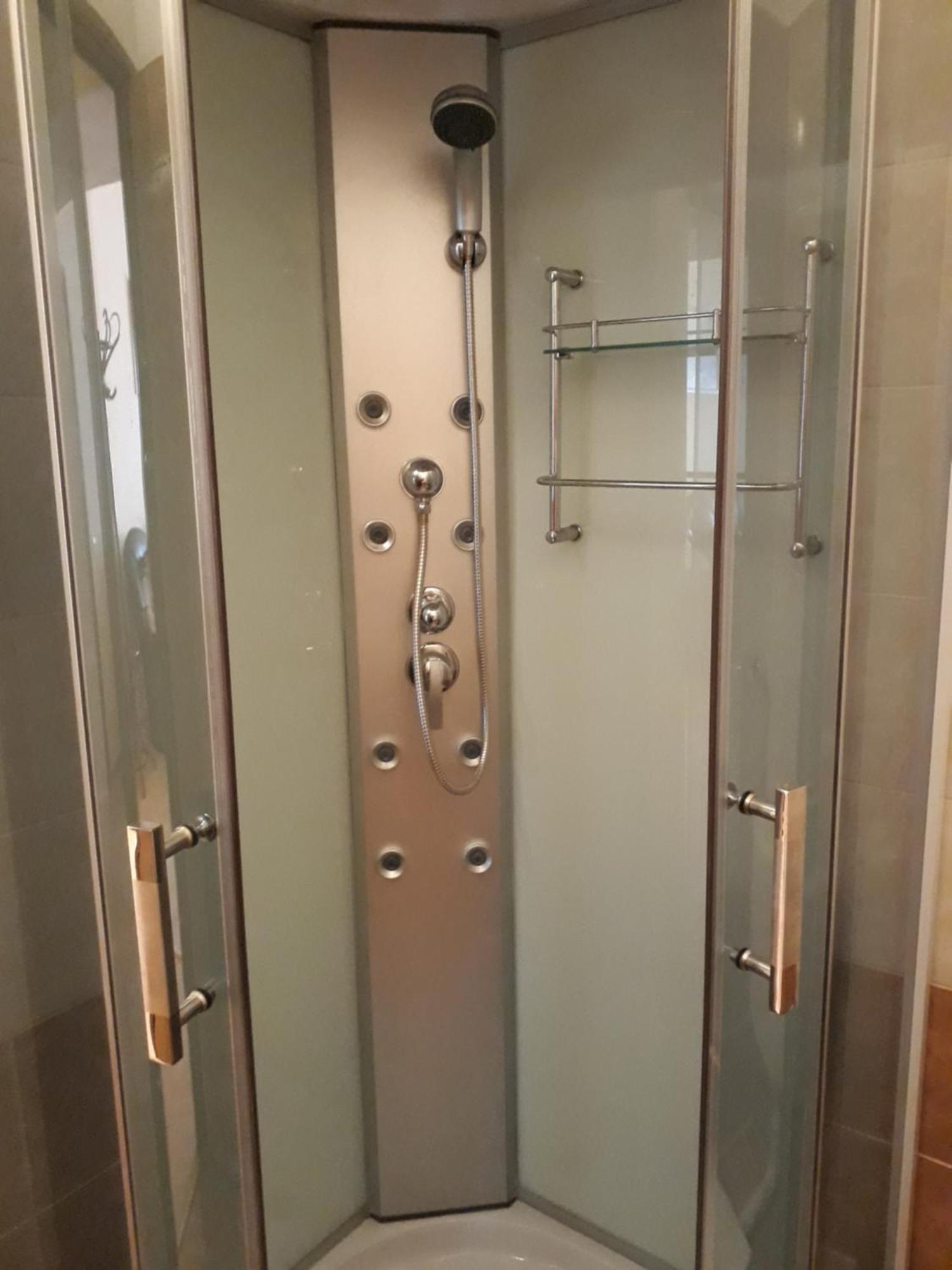 Piac Utcai Apartman Debrecen Exteriör bild